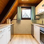 Сasa de vacaciones Ferienwohnpark Nurdachhaus Typ 8 Ndt 095 Immenstaad am Bodensee