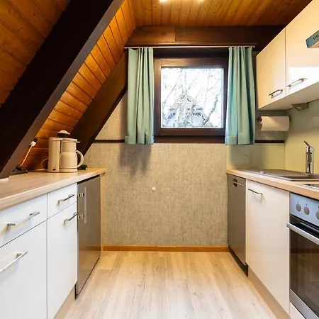 Dom wakacyjny Ferienwohnpark Nurdachhaus Typ 8 Ndt 095 Immenstaad am Bodensee